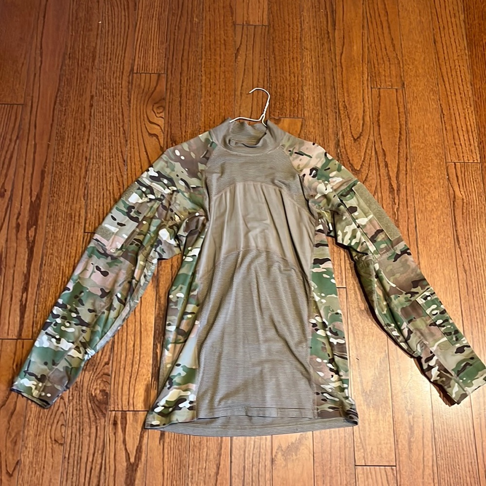 MASSIF Army Combat Shirt Multicam OCP Flame Resistant Medium